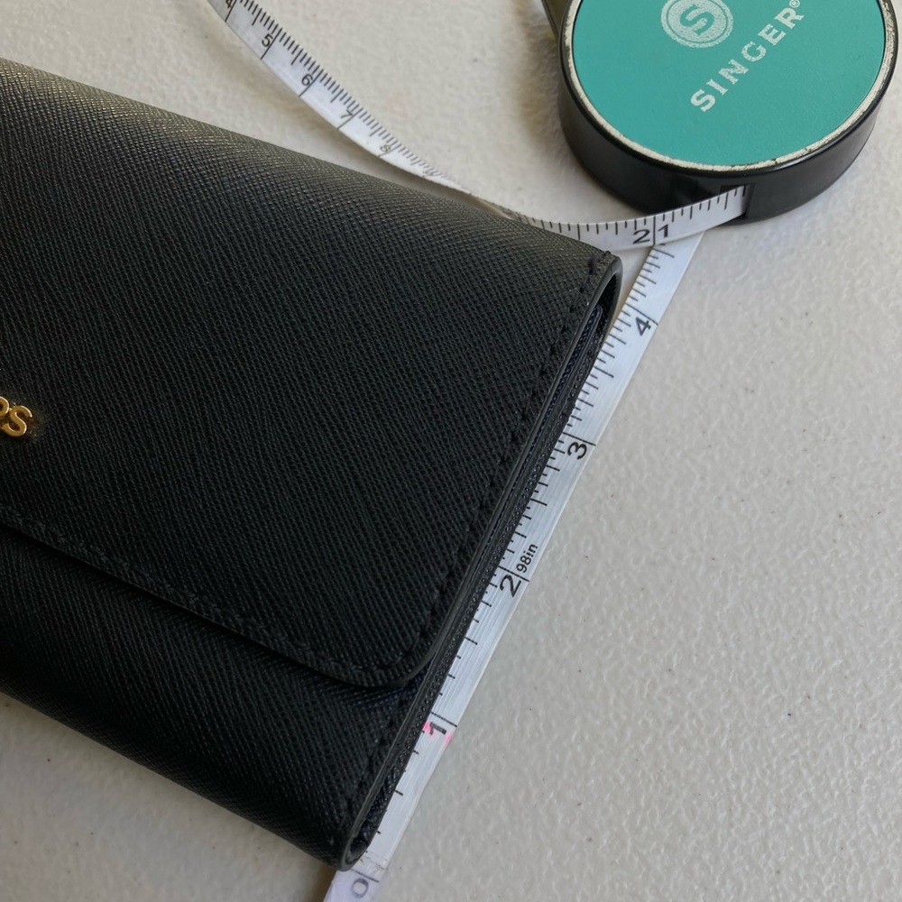 NEW Michael Kors Black Leather Trifold Wallet Snap Button Closure Gold Hardware - Picture 15 of 16
